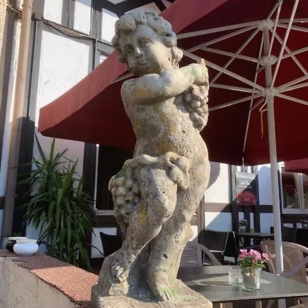 Bahnhofshotel Neue Buehne * Bad Saarow