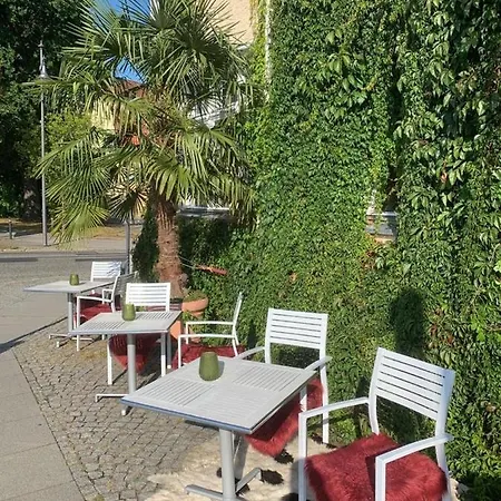 Bahnhofshotel Neue Buehne * Bad Saarow