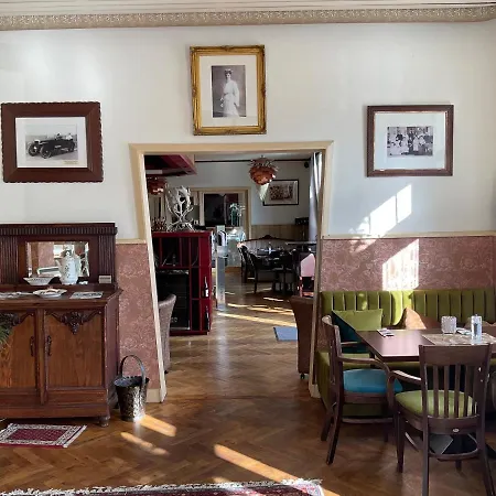 Hotel Bahnhofshotel Neue Buehne