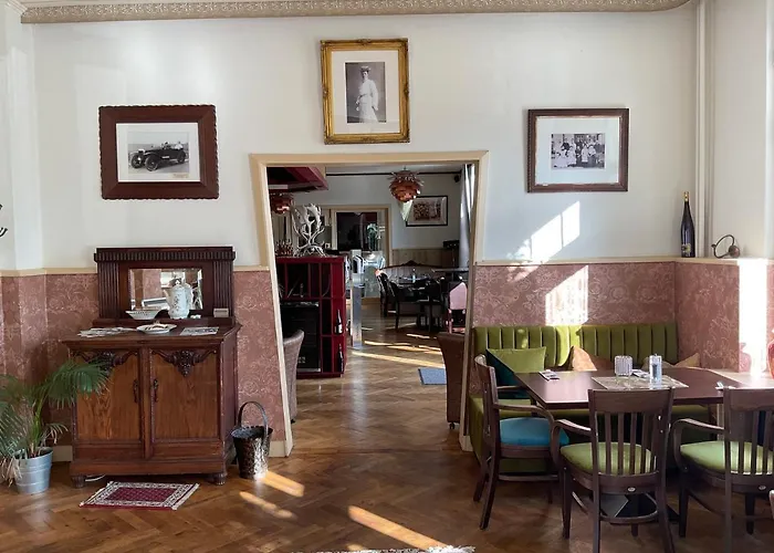 Hotell Bahnhofshotel Neue Buehne